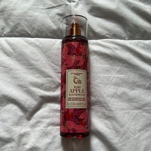 Bath and body works Ruby apple and rosewood mist